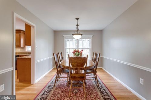 9305 Janphil Ln, Springfield VA  22153-3911 exterior