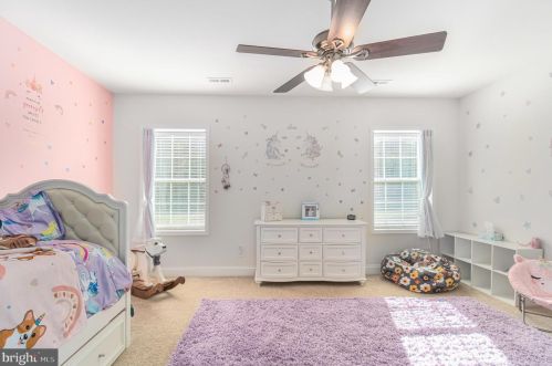 251 Cropp Rd, Fredericksburg VA  22406-4015 exterior