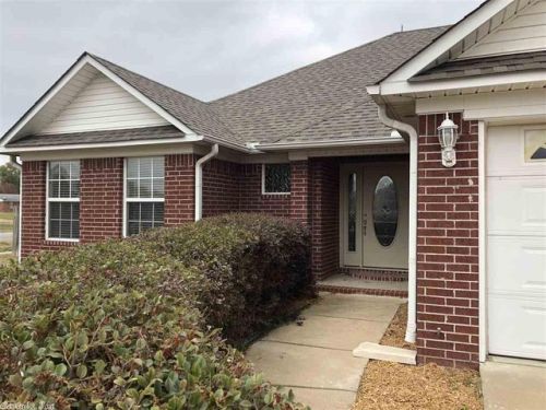 2 Weatherton Dr, Vilonia, AR 72173-9665