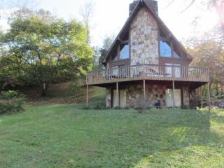 1242 Coffelt Rd, Hixson, TN 37343-2369