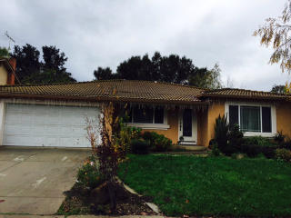 7045 Yorktown Dr, Gilroy, CA 95020-6319