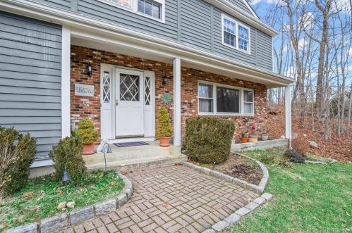 150 Thayer Pond Rd, Wilton, CT 06897-2819