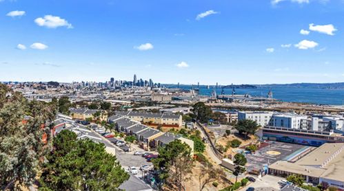 56 Garnett Ter, San Francisco CA 94124-2572 exterior