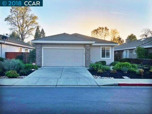 1003 Scotnell Pl, Concord, CA 94518-2166
