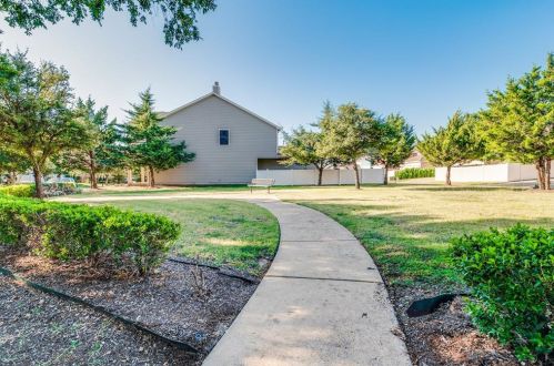 11013 Dillon St, Fort Worth TX  76179-5323 exterior