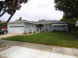 30584 Midlothian Way, Hayward, CA 94544-7318