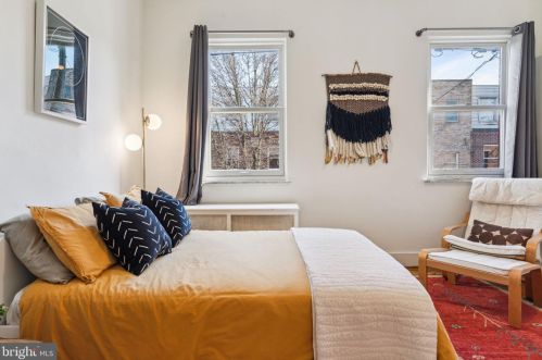 1818 12 St, Philadelphia PA 19122-0018 exterior