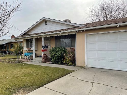 842 Joyce Ave, Merced, CA 95341-6817