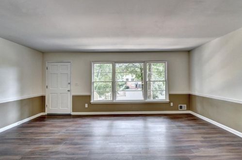 1110 Hope Rd, Atlanta GA  30350-2920 exterior