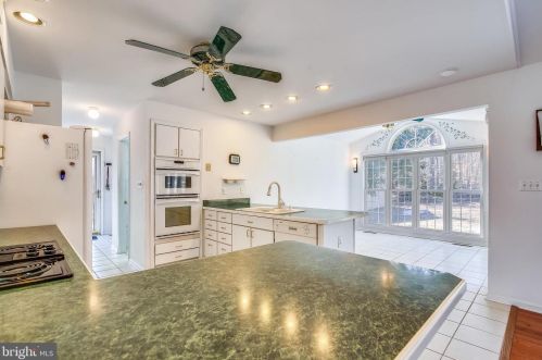 6512 Putman Rd, Graceham MD 21788-2726 exterior