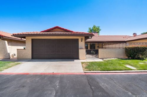 1156 Avenue, Lancaster, CA
