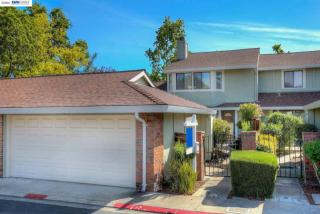 7610 Arbor Creek Cir, Pleasanton, CA 94568-2258