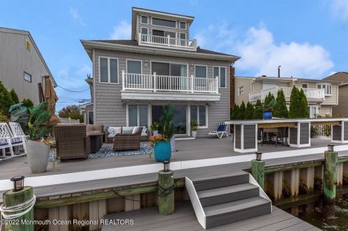 450 Tamiami Dr, Lavallette NJ  08735-3035 exterior