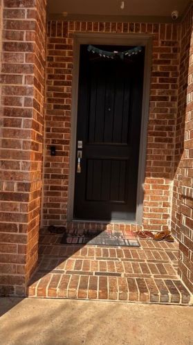 7401 Ridgepoint Dr, Irving TX  75063 exterior