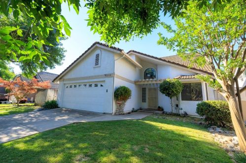 2532 Black Walnut Dr, Modesto, CA 95355-9592