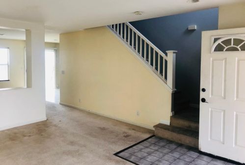 2806 Egret Ln, Los Banos, CA 93635-9477
