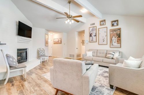 416 Grand Mdw Dr, Fort Worth TX 76108-3905 exterior