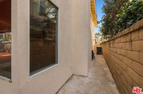 4971 Corso Cir, Cypress CA 90630-3564 exterior