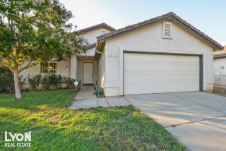 1163 Chelsham Ave, Galt, CA 95632-3144