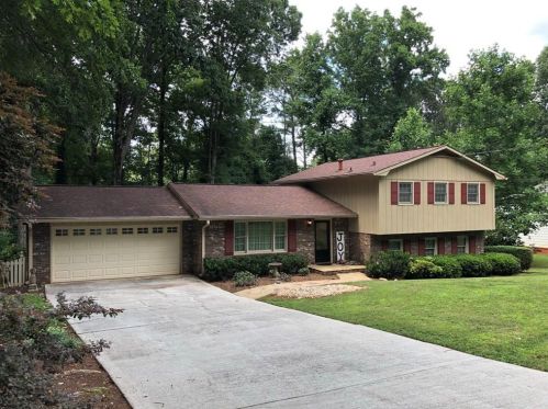 4763 Hickory Ct, Lilburn, GA 30047-4319