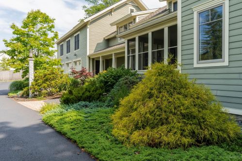 110 Bridge St, Yarmouth, ME 04096-6703