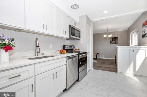 8107 Lockney Ave, Silver Spring MD 20912-7304 exterior