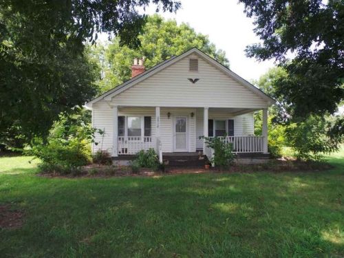2518 Old Georgia Hwy, Gaffney SC  29340-5449 exterior