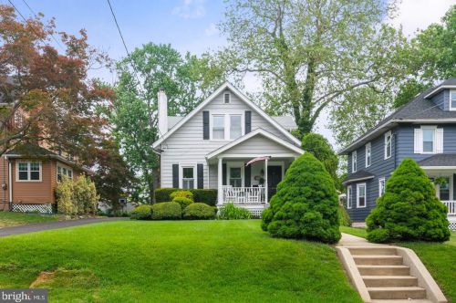 407 2nd Ave, Haddon Heights, NJ 08035-1409