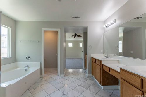 2018 Enna Ct, Riverside CA  92507-2399 exterior