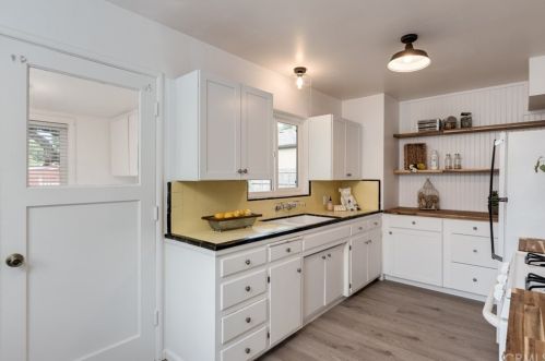 2343 Fern Ave, Chico, CA 95926-2008