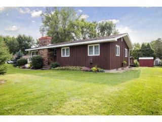 1968 Ridge Ln, Hastings, MN 55033-3328
