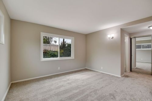 2918 Westridge Rd, Riverside CA  92506-4454 exterior