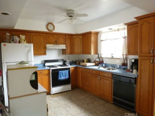 11681 Mossler St, Anaheim CA  92804-6741 exterior