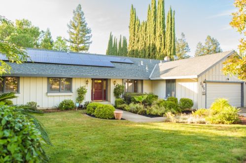 5145 Mississippi Bar Dr, Citrus Heights, CA 95662-5714