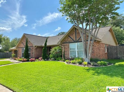 104 Mcdow St, Victoria, TX 77901-4486