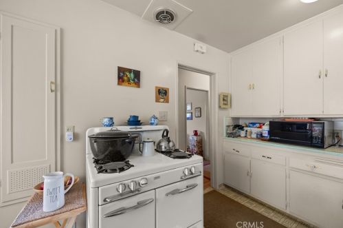 6028 Hoover Ave, Whittier CA 90601-3256 exterior