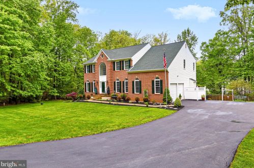 4800 Edward Rd, Woodbridge, VA 22192-5915