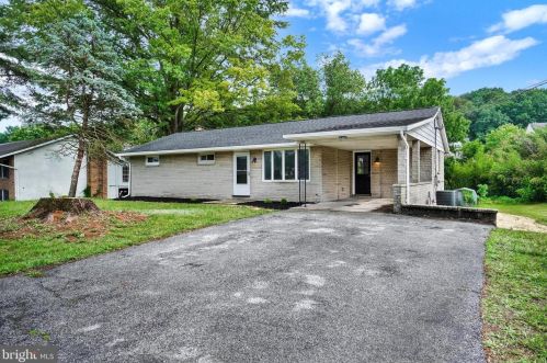 212 Church Rd, York, PA 17406-9731