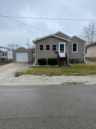 316 24th Ave, Ottawa, IL 61350-3734