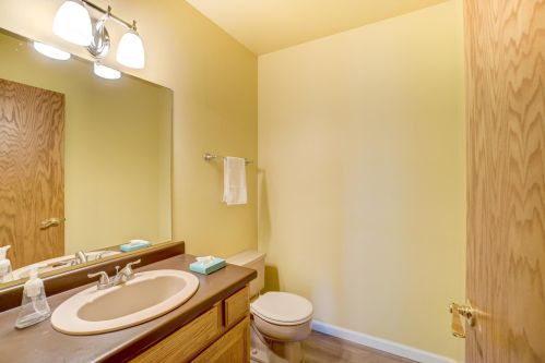 3282 Camelot Dr, Saint Paul MN  55125-2754 exterior