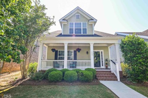 1777 Eisenhower Ave, Bogart, GA 30622-8525