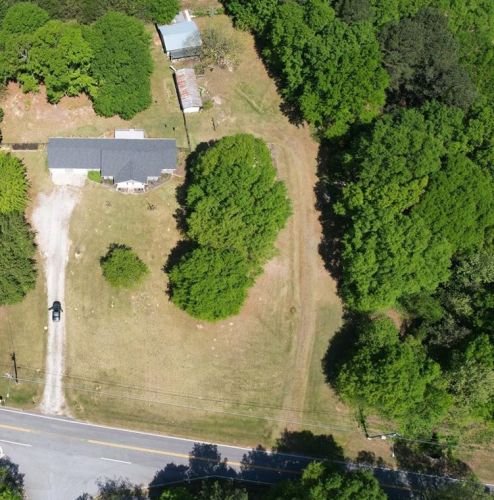 1457 Virgil Moon Rd, Loganville, GA 30052-2549