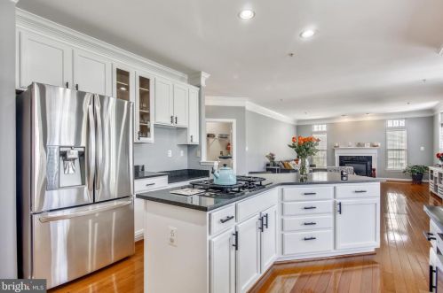 13109 Shinnecock Dr, Silver Spring MD 20904-7319 exterior