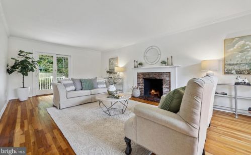 30 Robert Rd, Princeton NJ  08540-5333 exterior