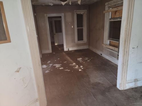 128 Union St, Brewer, ME 04412-2037