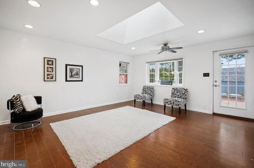 236 Memorial Ave, Haddonfield NJ 08033-2952 exterior