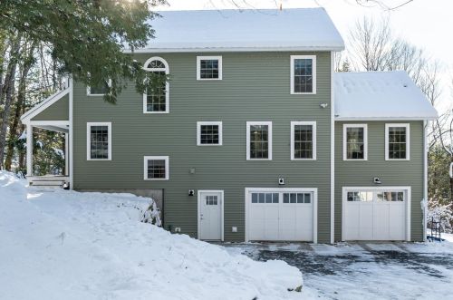 84 Heritage Hill Rd, Holderness, NH 03245-5111