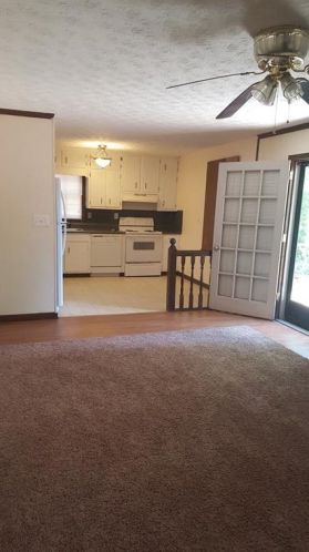 2206 Country Club Dr, Conyers GA  30013-5104 exterior