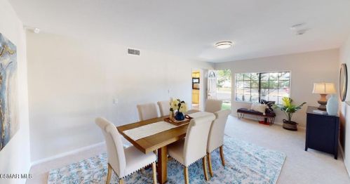 2007 Rhoda St, Simi Valley CA 93065-3539 exterior