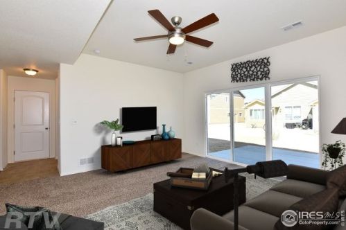 2613 Sapphire St, Loveland CO 80537-2024 exterior